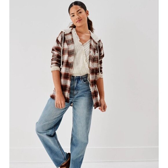 American Eagle Outfitters Tops - American Eagle Brown Plaid Hooded Flannel shacket Button Down oversize XS